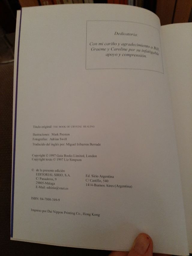 El libro de la curación por los cristales.🧊