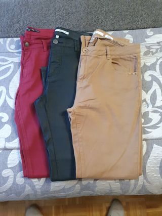 Pantalones Formula joven de segunda mano por 12 EUR en Getafe en WALLAPOP