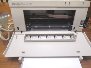 Impresora HP Deskjet 400 cable paralelo de segunda mano por 9 EUR en Madrid  en WALLAPOP