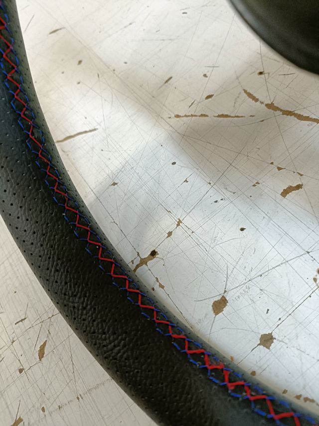 Tapizado personalizado de volante