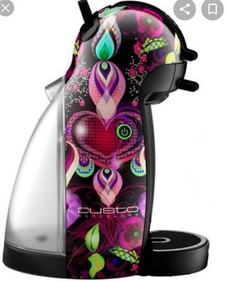 Cafetera Dolce Gusto by Custo Barcelona de segunda mano por 50 EUR en  Encinar de Los Reyes en WALLAPOP