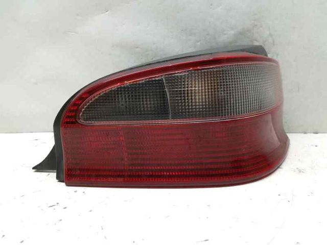 piloto trasero derecho saxo