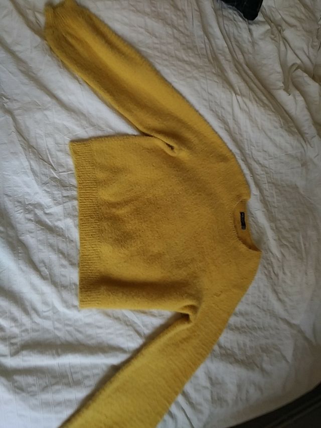 jersey amarillo