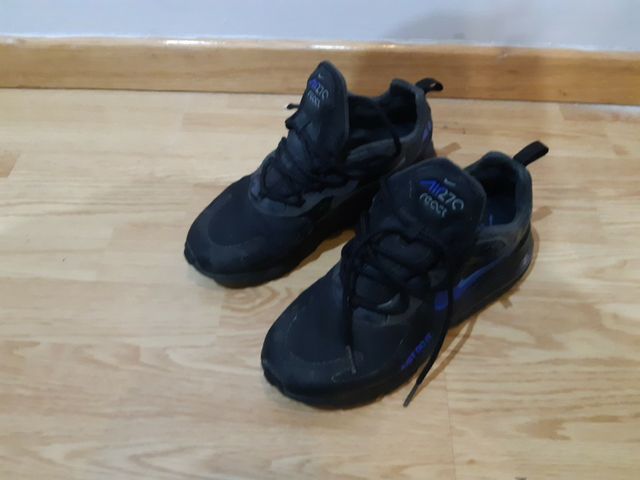 Air Max 270 azul negro