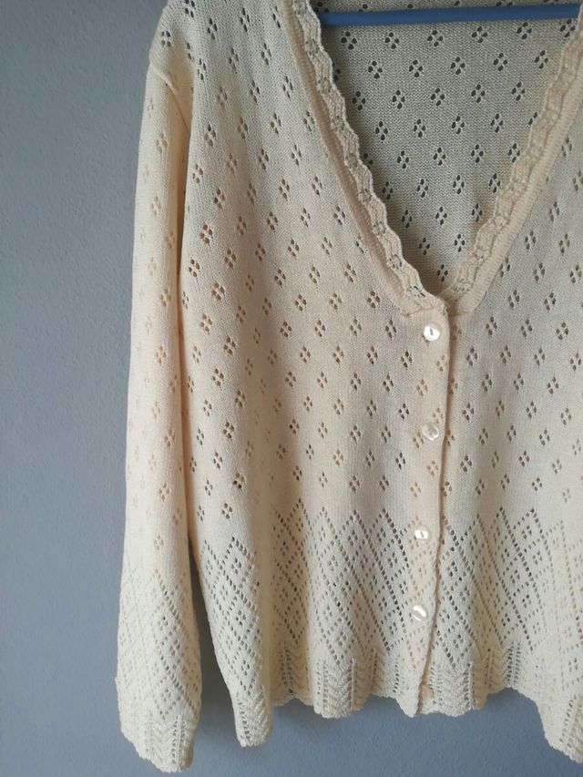 chaqueta fina calada hilo