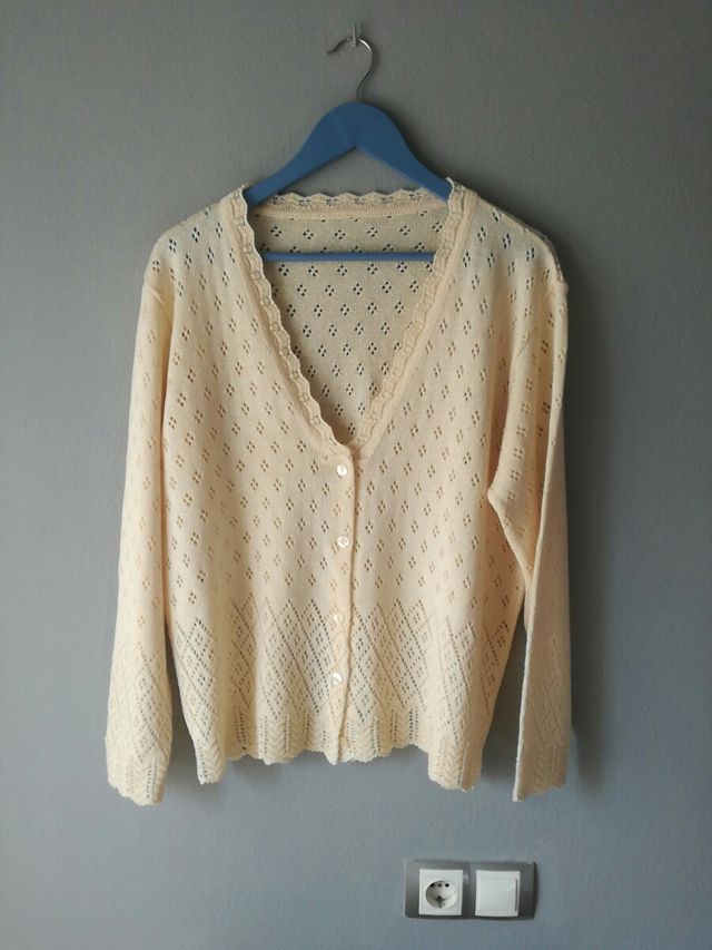 chaqueta fina calada hilo