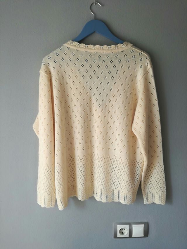 chaqueta fina calada hilo