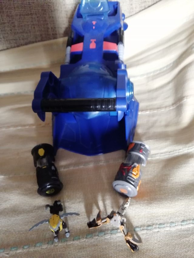 Pistola Monsuno