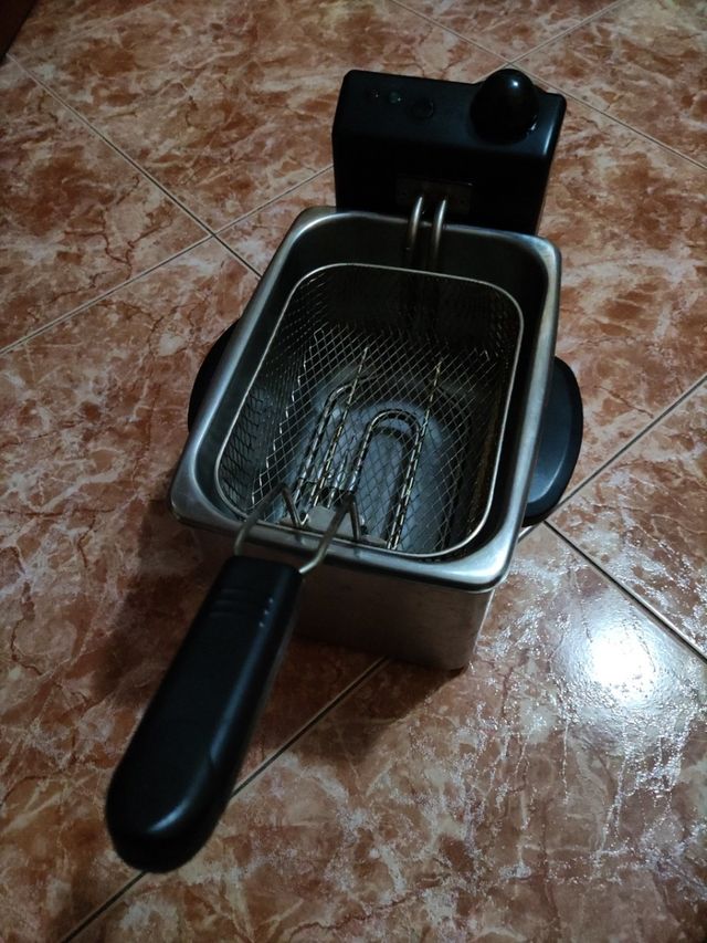 Freidora eléctrica westinghouse