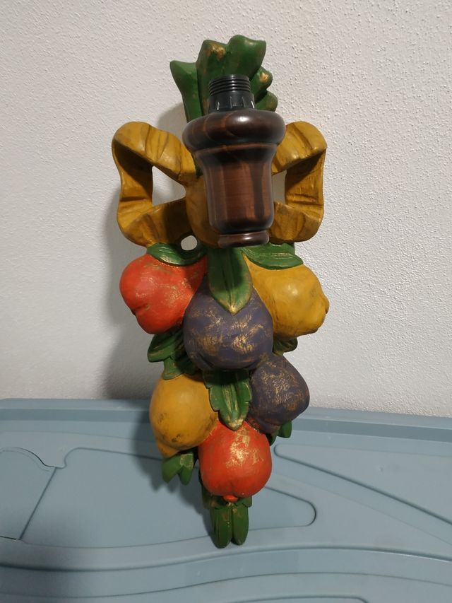 apliques forja pintada en marrón o madera pintada