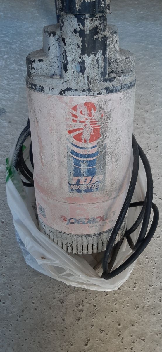 MOTOR BOMBA SUBMARINA