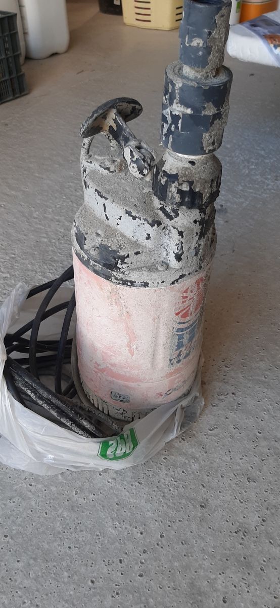 MOTOR BOMBA SUBMARINA