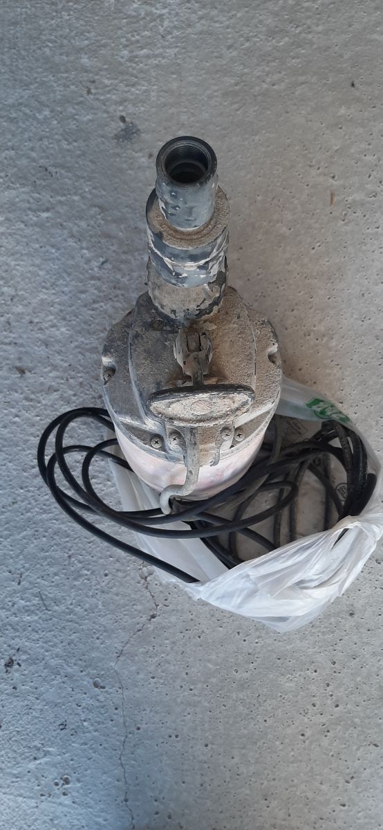 MOTOR BOMBA SUBMARINA