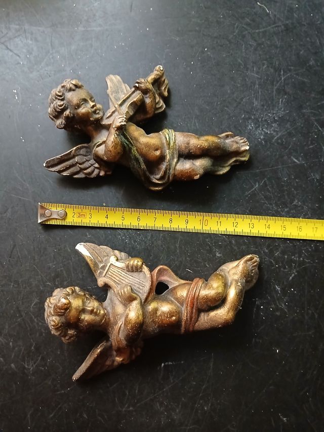 Pareja de angelotes.