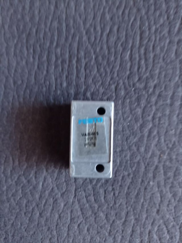 FESTO Generador de vacío VAD M5