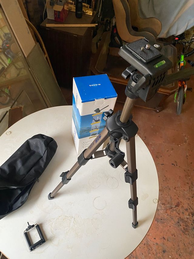 Trípode Profesional de mesa TRIPOD Cosmo m-033G