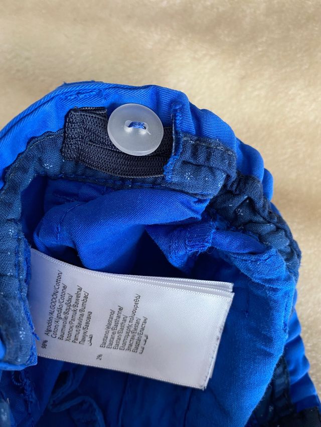 Pantalón corto mayoral 9 meses azul eléctrico