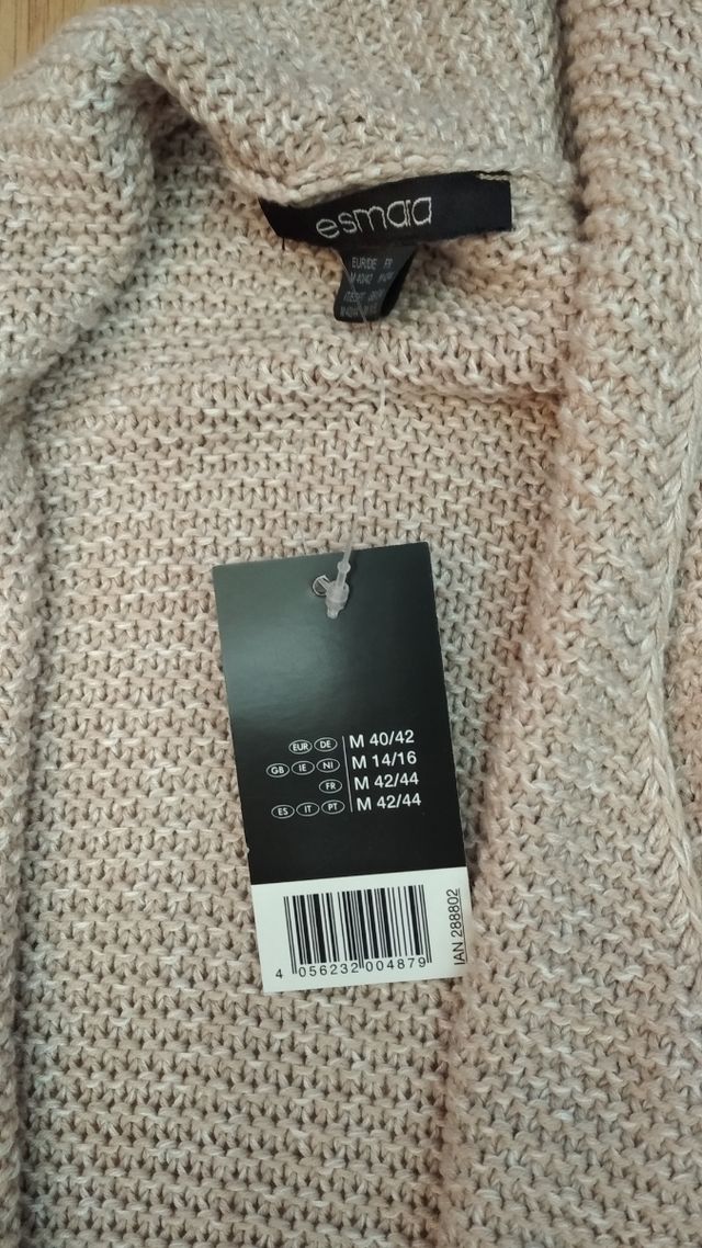 rebeca de punto larga nueva