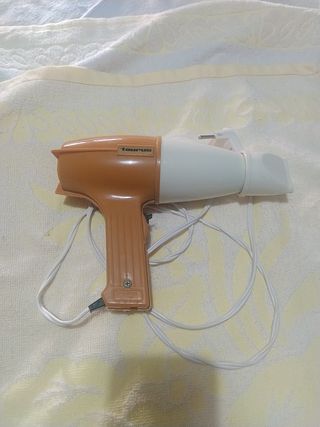 Secador antiguo de segunda mano por 12 EUR en Toledo en WALLAPOP