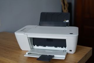 Impresora HP deskjet 2540 de segunda mano por 20 EUR en Torrejón de la  Calzada en WALLAPOP