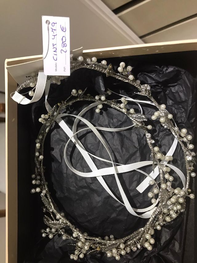 Diadema de boda, Tiara de novia