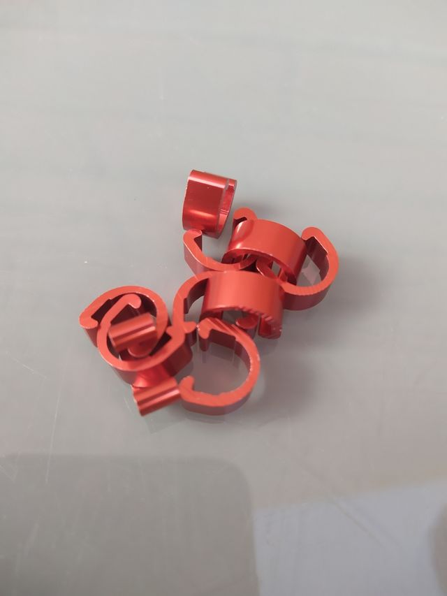 Grapas sujetacables para cuadros de bici. NUEVOS.