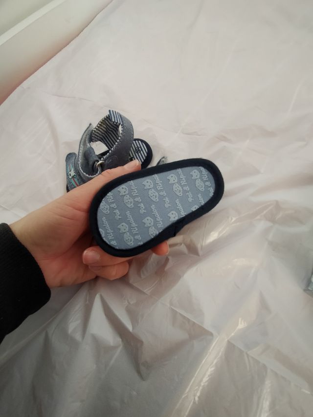 Sandalias bebe nuevas