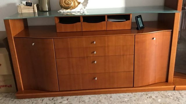 Mueble aparador comedor de segunda mano por 90 € en Gavà en WALLAPOP