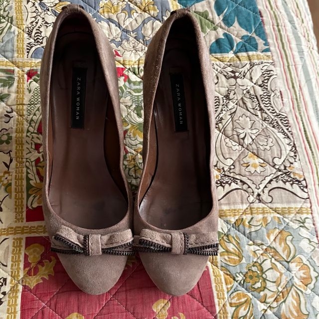 Zapatos en ante todo piel