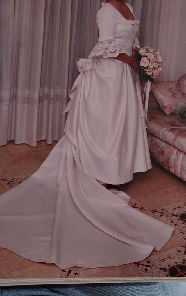 Vestido de Novia hecho a mano 38
