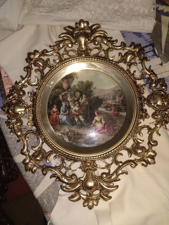 Plato decorativo. No puedo desplazarme.