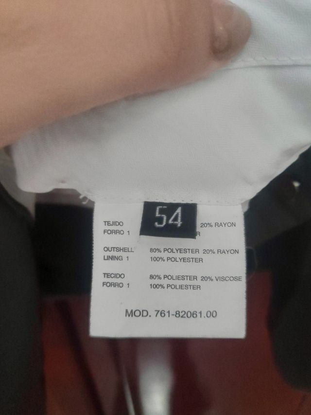 traje chaqueta y pantalón