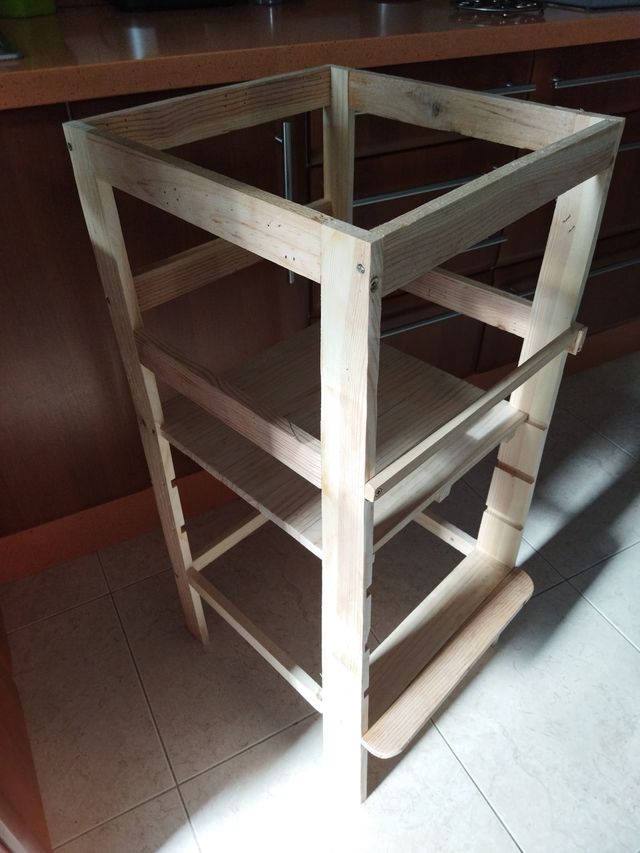 Torre de aprendizaje para niños
