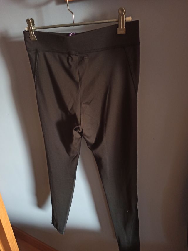 pantalon deporte chica talla S marca Oysho