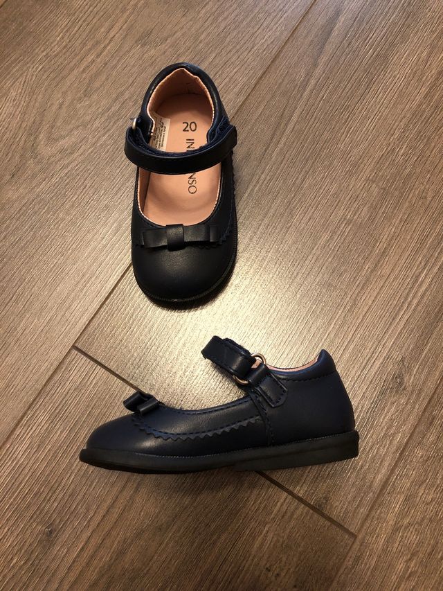 Merceditas talla 20 azul marino