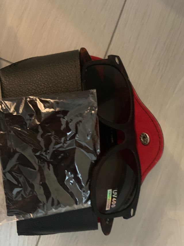 Gafas de sol a estrenar 