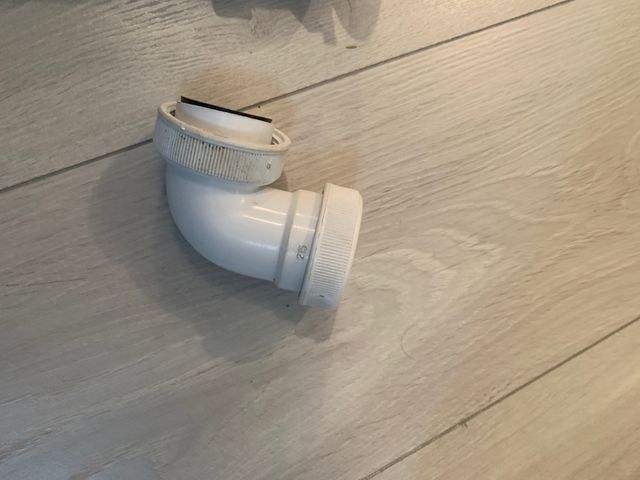 Desagüe lavabo y codo