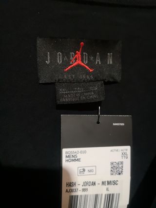 Camiseta nike jordan est 1985 bordado de segunda mano por 30 EUR en  Alicante en WALLAPOP
