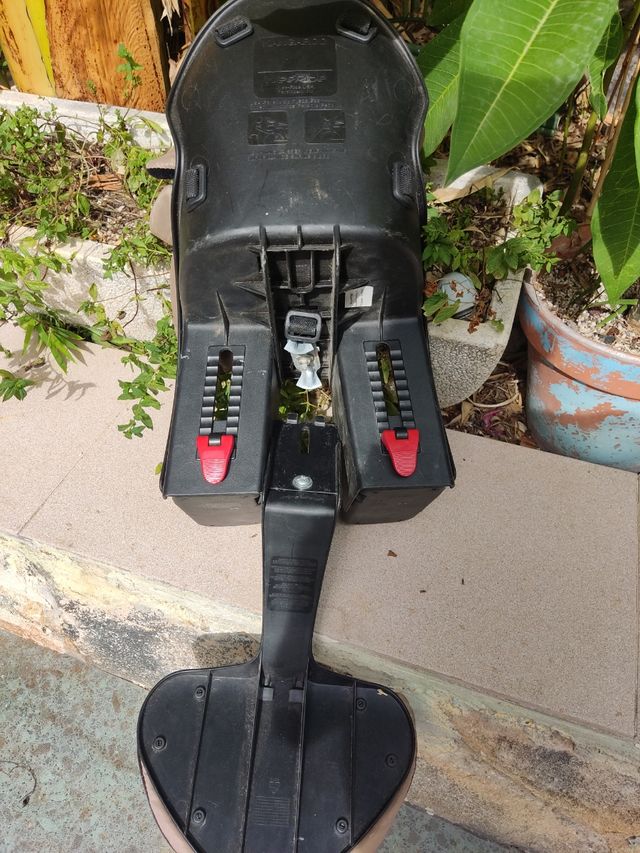 PORTA BEBES PARA BICICLETA