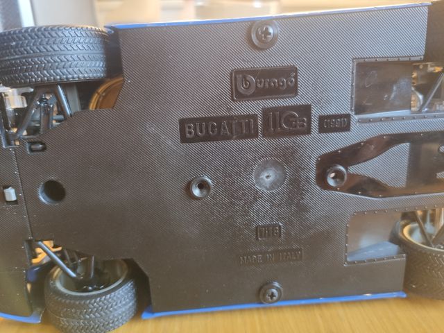 Bugatti 11gb 1991 escala 1/18