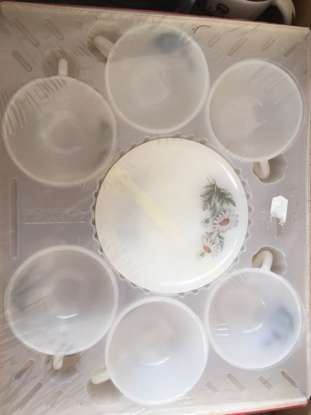 Posavasos, bandeja, tazas, vasos