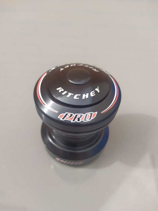 Dirección RITCHEY Pro Logic 1.1/8" Ahead. NUEVA.