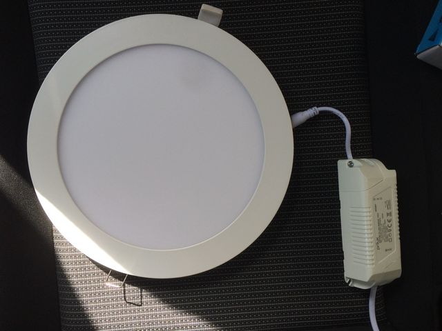 DOWNLIGHT DE HALOGÊNIO