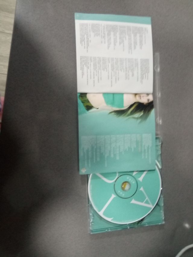 Disco "esta vez" de Malú