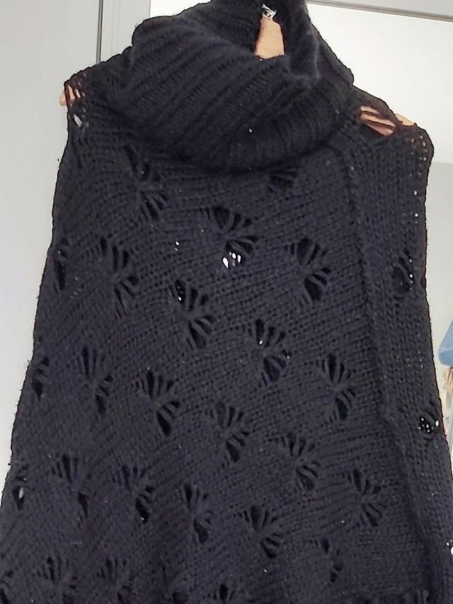 poncho negro talla unica
