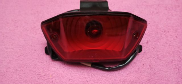 piloto trasero Daelim