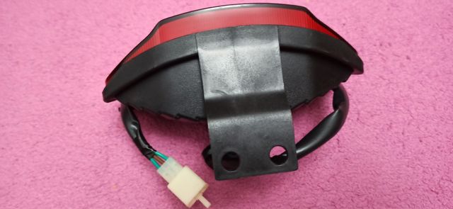 piloto trasero Daelim