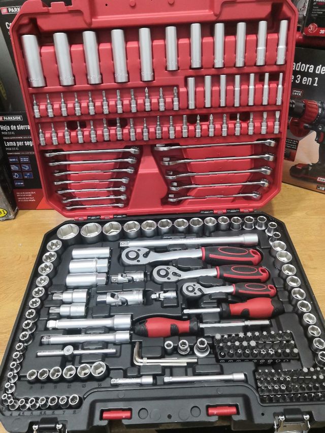 MALETA DE LLAVES DE VASO 216 PIEZAS