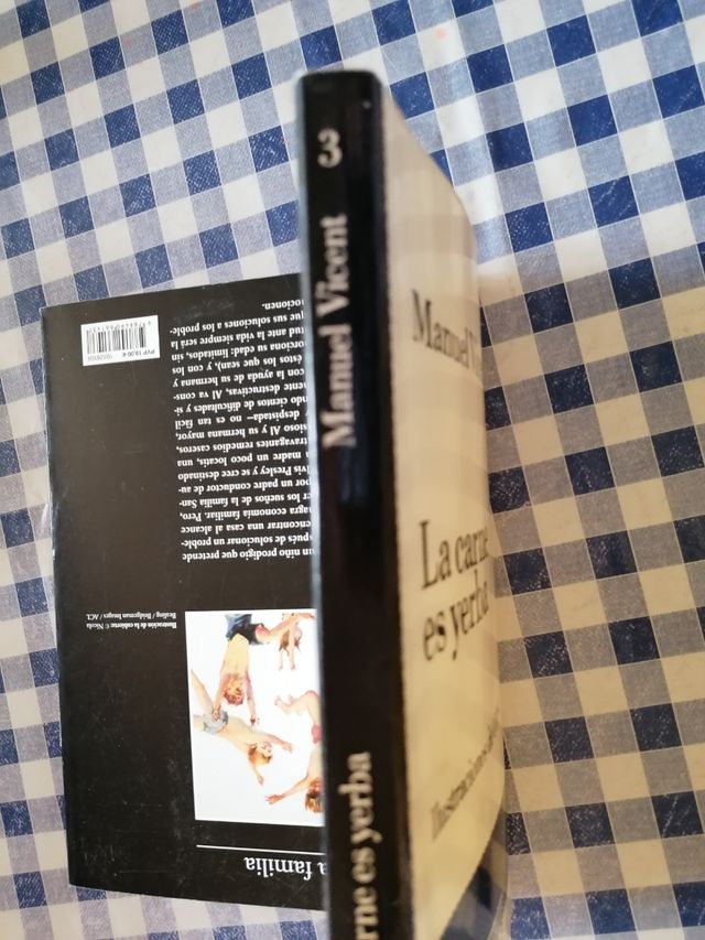 Manuel Vicent. La Carne es yerba.