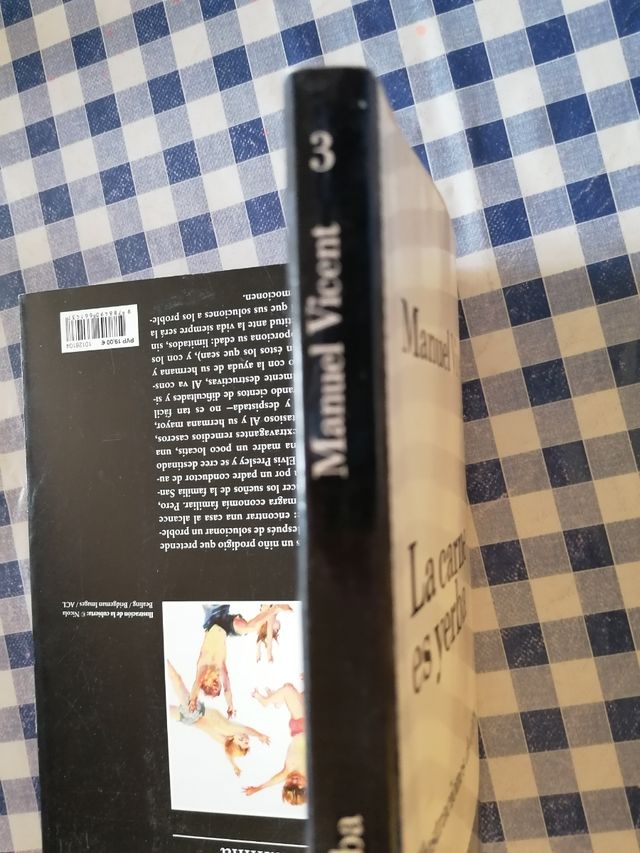 Manuel Vicent. La Carne es yerba.